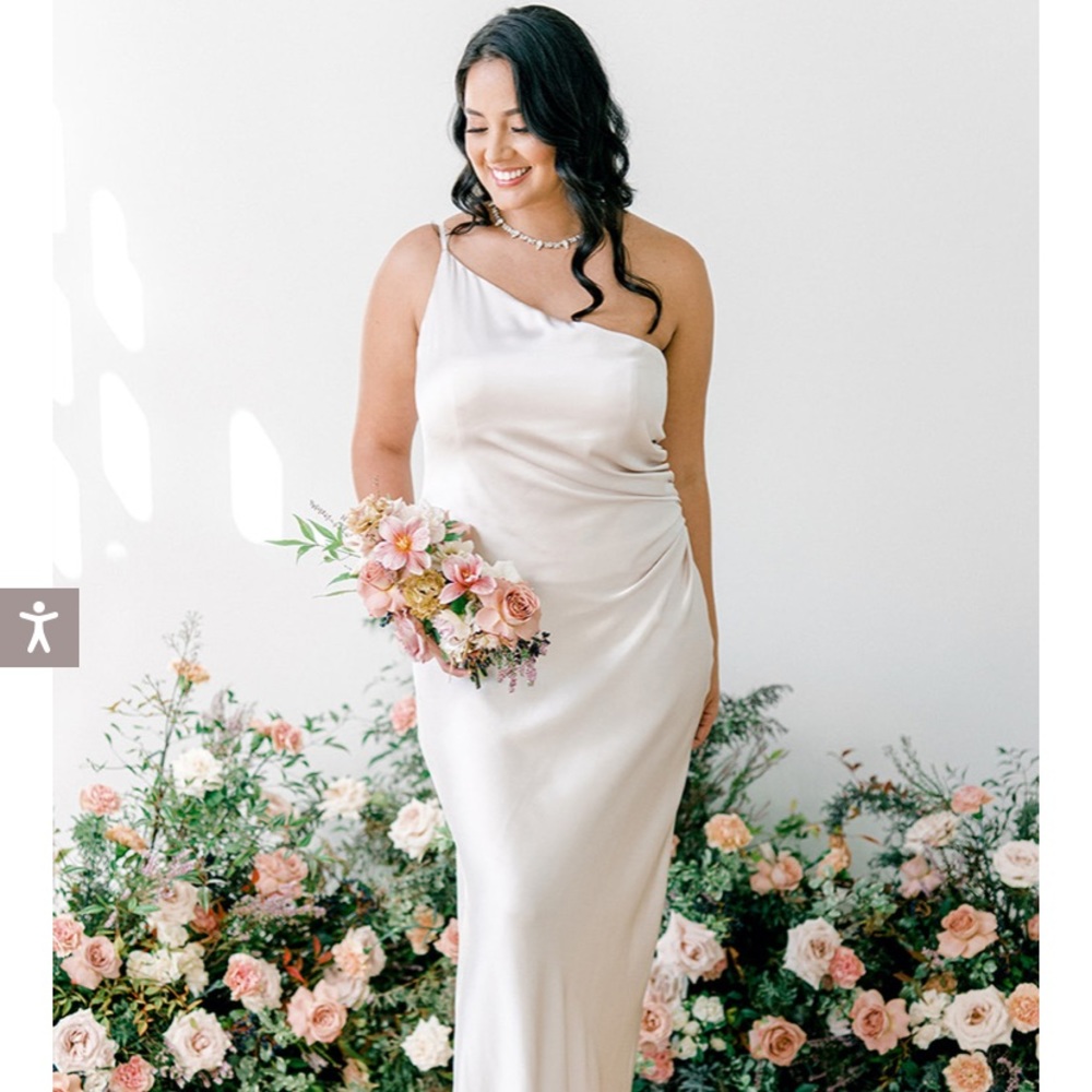 Revelry bridesmaid gown in champagne size 8 (fits a size 6 person)